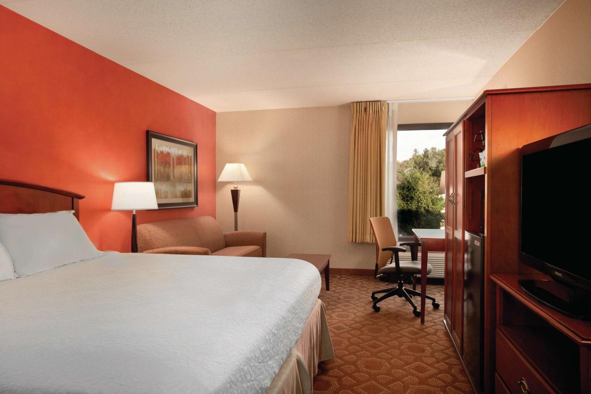 Hampton Inn - Йорк Экстерьер фото